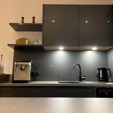 Apartment Appartements Plus *
