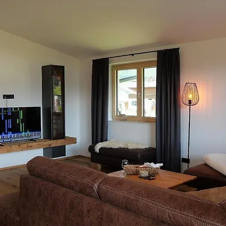 Διαμέρισμα Appartements Plus *