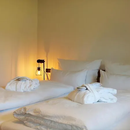 Διαμέρισμα Appartements Plus *