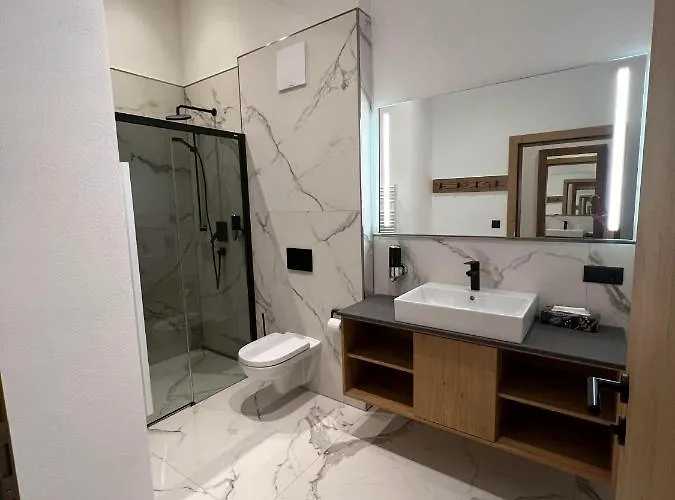 Appartements Plus דירה *